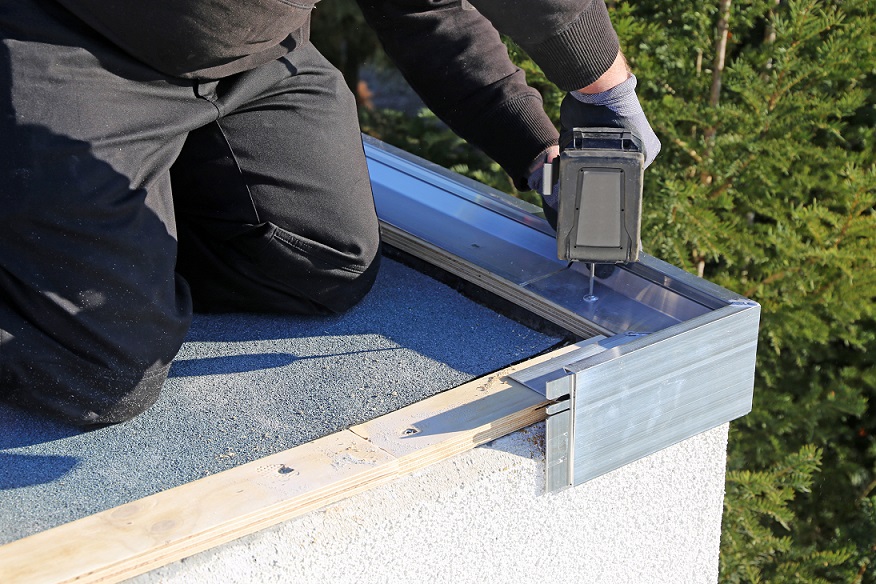 Converting a pitched roof into a flat roof: a complicated process